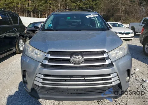 2018 Toyota Highlander Se из США, поврежденный, VIN 5TDKZRFH5JS289021